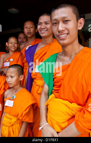 Novizen, Wat Doi Suthep, Chiang Mai, Thailand Stockfoto