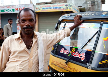 Rikscha-Fahrer in Mysore Stockfoto