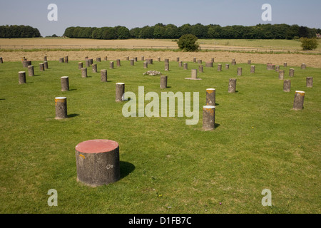 Woodhenge, Beiträge Beton jetzt Stand woher Holzpfosten, Amesbury, Wiltshire, England, Vereinigtes Königreich, Europa Stockfoto