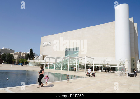 Renovierten Habima Gebäude des Nationaltheaters, Tel Aviv, Israel, Nahost Stockfoto