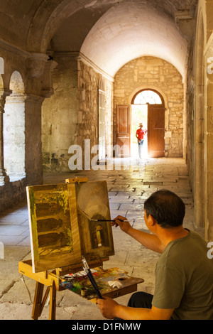 Künstler malen bei Saint-Paul-de-Mausole, das Asyl, wo Van Gogh war, behandelt 1889-1890, Saint Remy de Provence, Frankreich Stockfoto