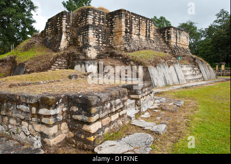 Die Ruinen von Iximche in der Nähe von Tecpan, Guatemala, Mittelamerika Stockfoto