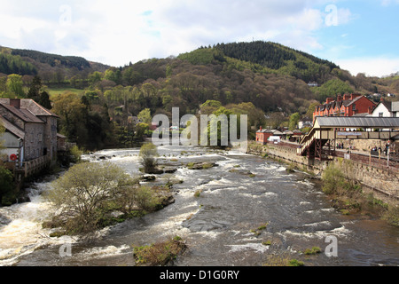 Fluß Dee, Llangollen, Dee Valley, Denbighshire, Nord Wales, Wales, Vereinigtes Königreich, Europa Stockfoto