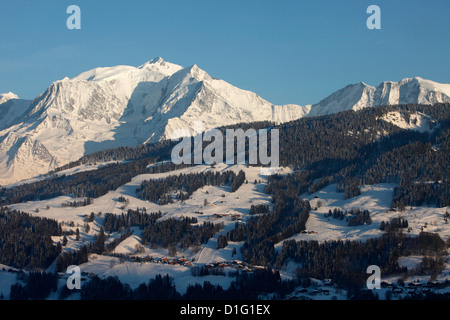 Megeve Ski-Pisten, Mont-Blanc-Bergkette, Megeve, Haute-Savoie, Französische Alpen, Frankreich Stockfoto