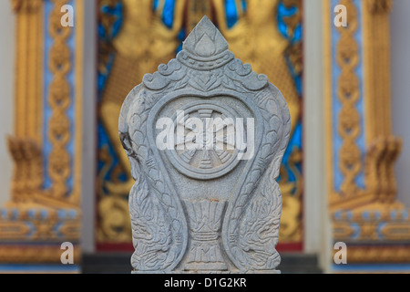 Rad der Lehre in einem Tempel in Thailand Stockfoto