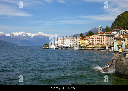 Frühlingssonne im Bellagio, Comer See, Lombardei, italienische Seen, Italien, Europa Stockfoto