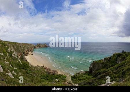 Pedn Vounder Strand in der Nähe von Porthcurno, Cornwall, England, Vereinigtes Königreich, Europa Stockfoto