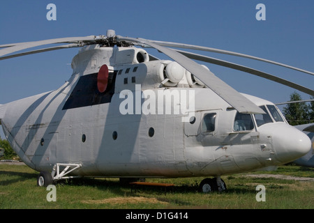Alten sowjetischen Hubschrauber MI-26. Stockfoto