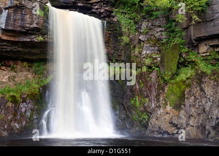 Thornton Kraft in der Nähe von Ingleton, Yorkshire Dales, North Yorkshire, Yorkshire, England, Vereinigtes Königreich, Europa Stockfoto