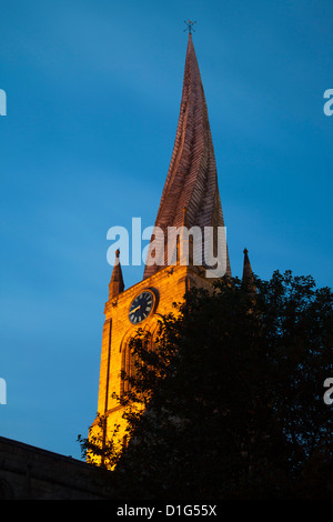 Die Crooked Spire auf die Pfarrkirche St. Maria und allen Heiligen, Chesterfield, Derbyshire, England, Vereinigtes Königreich, Europa Stockfoto