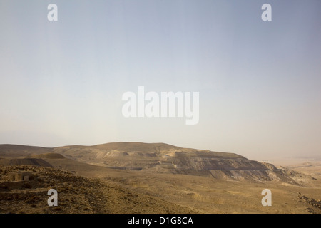 Aussicht von der Kings Highway zwischen Aqaba & Petra, Jordanien. Stockfoto