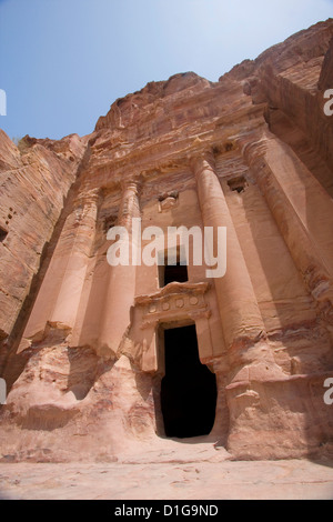 Die Urn-Grab, Petra, Jordanien. Stockfoto