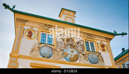 Uranus-Panel, entworfen von Johannes Hevelius Et al. an Nordwand Wilanów Palast in Warschau, Polen Stockfoto