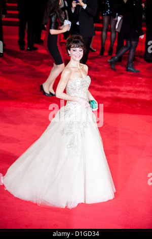 Helen McCrory besucht die Royal-Welt-Premiere von "Skyfall" in der Royal Albert Hall, London, UK, 23.10.2012 Stockfoto