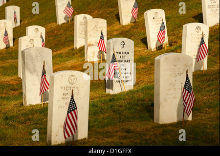 Szene in Sitka Staatsangehörig-Kirchhof am Veterans Day 2012. Stockfoto