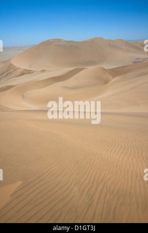 Sanddünen der Namib-Wüste, Namibia. Stockfoto