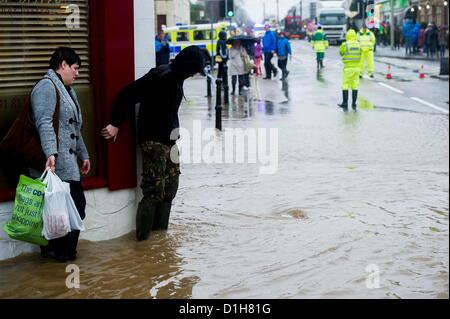 Braunton in Devon, wo Überschwemmungen hat die Stadt abgeriegelt und Weihnachten Chaos für die Bewohner, Devon, UK Stockfoto