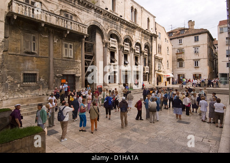 Elk192-2761 Kroatien, Dalmatien, Split, Diokletian Palast 295-305 n. Chr., Säulenhalle Stockfoto