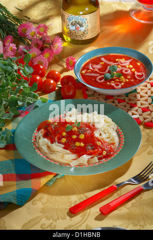 Pasta mit Tomatensauce Stockfoto