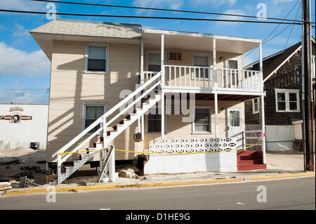 Seaside Heights, NJ, USA, 22. Dezember 2012. Nicole "Snooki" Polizzi Wohnung auf MTVs "Jersey Shore" still standing nach Hurrikan Sandy zu sehen. Stockfoto