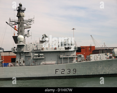 Königliche Marine Fregatte HMS Richmond Portsmouth Harbour Hampshire England UK Stockfoto