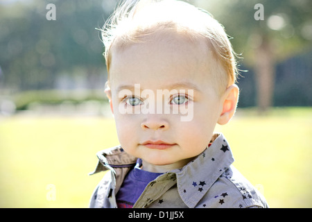16 Monate alten Jungen Stockfoto