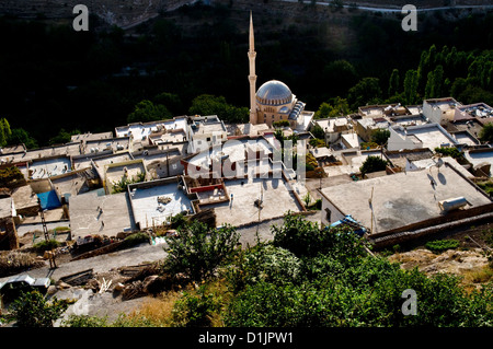 Ein Blick auf die alte arabische und kurdische Stadt Savur, in der Provinz Mardin, in der östlichen Anatolien-Region im Südosten der Türkei. Stockfoto