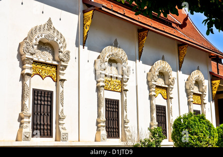 Thai-Stil Buddhismus Tempel Fenster Stockfoto