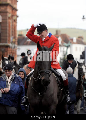 Lewes Sussex UK 26. Dezember 2012 - Hunderte von Menschen erwies sich als die traditionelle Boxing Day Jagd zu sehen Stockfoto