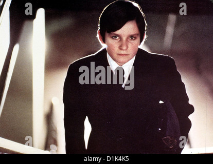 Das Omen Ii: Damien Damien - Omen Ii Jonathan Scott Taylor Sieben Jahre Lang Krieg Damien Thorn (Jonathan Scott-Taylor) ein Stockfoto