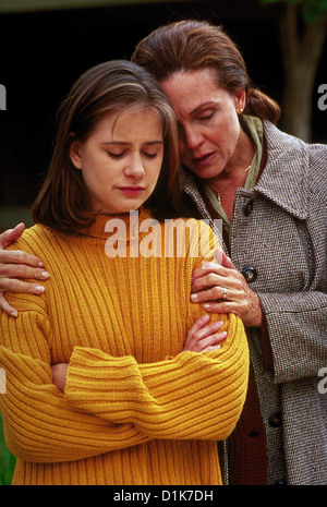 Tod Eines Cheerleaders Tod eines Cheerleader Hr Kelly Martin, Valerie Harper *** lokalen Caption *** 1994-- Stockfoto