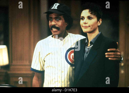 Zum Teufel Mit Den Kohlen Brewster's Millions Richard Pryor, Lonette McKee Monty (Richard Pryor) Verpflichtet Angela Drake Stockfoto