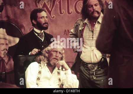 Buffalo Bill Und Die Indianer Buffalo Bill Indianer Joel Grey, Paul Newman, Kevin McCarthy *** lokalen Caption *** 1976 MGM-TV Stockfoto