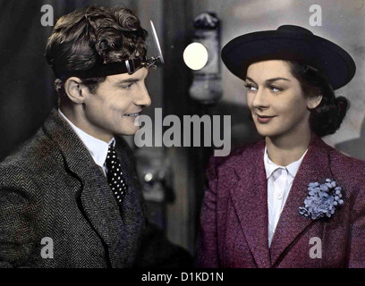 Sterben Zitadelle Zitadelle, Andrew Manson (Robert Donat), Christine Manson (Rosalind Russell) *** lokalen Caption *** 1938-- Stockfoto