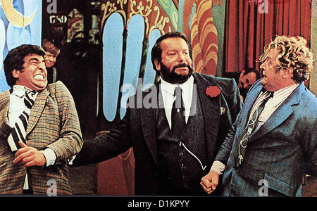 Charleston - Zwei Fäuste Räumen Auf Charleston?, Bud Spencer? Das Schlitzohr Charleston (Bud Spencer, m) Räumt Auf. *** Stockfoto