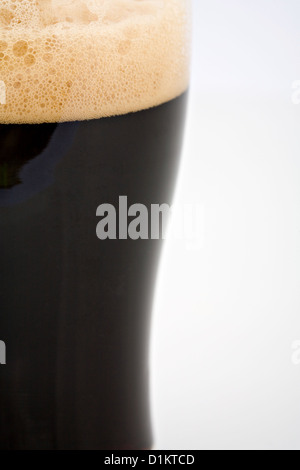 Ein Pint stout dunkles Bier Stockfoto