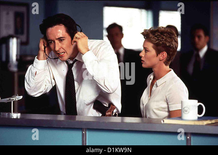 Con Air Con Air Marshal Vince Larkin (John Cusack), Ginny Hall (Angela Featherstone) *** lokalen Caption *** 1997 Touchstone Stockfoto