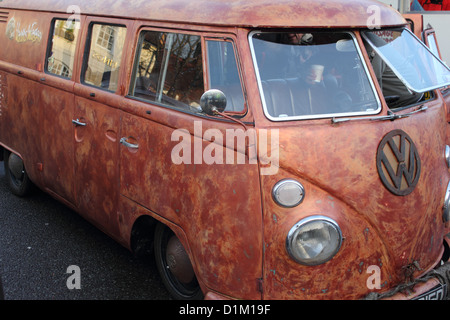 Retro split Screen van bei einer show Stockfoto