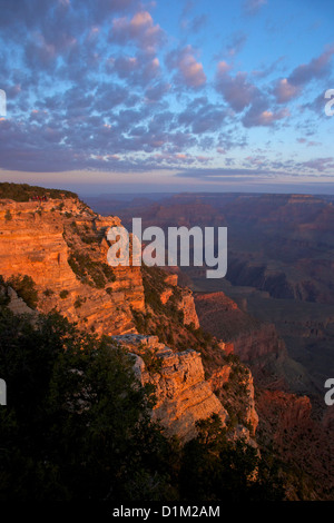 Sonnenaufgang am Mather Point, South Rim, Grand Canyon National Park, Arizona, USA Stockfoto