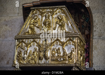 Detail des Interieurs von Santa Maria del Mar Kirche in Ribera Viertel von Barcelona Stockfoto