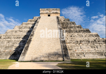 Gefiederte Schlange-Pyramide Chichen Itza, Mexiko Stockfoto