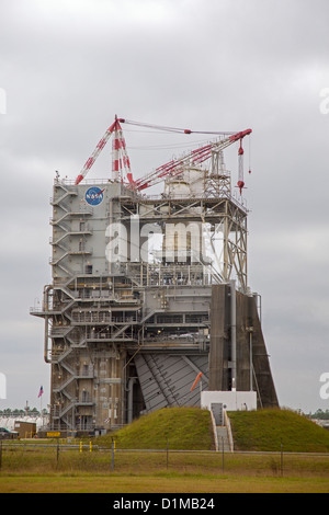 Bay St. Louis, Mississippi - ein Raketentriebwerk Prüfstand bei NASA Stennis Space Center. Stockfoto