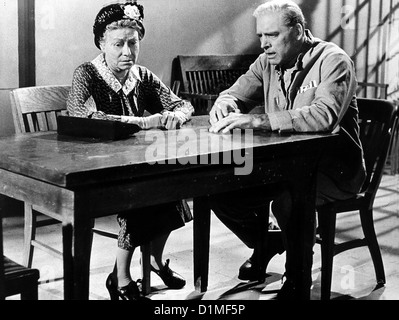 Der Gefangene Von Alcatraz Birdman Alcatraz Thelma Ritter, Burt Lancaster Elizabeth Stroud (Thelma Ritter) Gelingt es, sterben Stockfoto