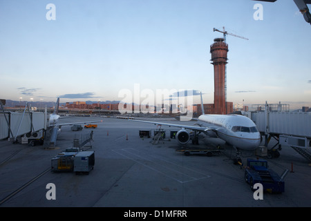 neuer Kontrollturm der faa im Bau am McCarran International Airport Las Vegas Nevada, USA Stockfoto