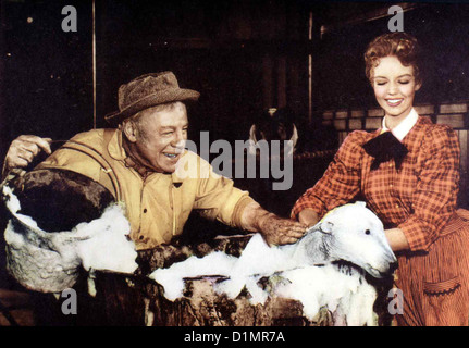 Ein Hundeleben It ein Hundeleben Jeremiah Nolan (Edmund Gwenn), Dorothy Wyndham (Sally Fraser) *** lokalen Caption *** 1955-- Stockfoto