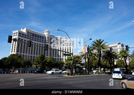 Las Vegas Boulevard vor dem Bellagio Hotel und Casino Nevada USA Stockfoto