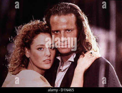 Highlander Ii - Die Rueckkehr Highlander Ii.: Beschleunigung Virginia Madsen, Christopher Lambert McLeord (Christopher Lambert) Stockfoto