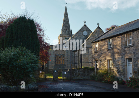 St. Laurentius-Kirche von Str. Lawrence Terrasse, Warkworth, Northumberland, England Stockfoto