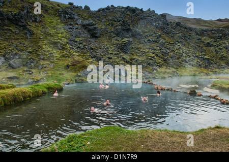 Genießen Sie heiße Quellen in Landmannalaugar, Island Stockfoto