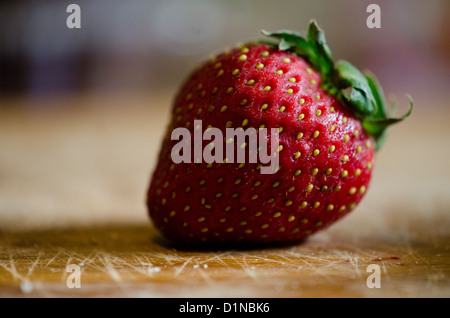 Eine Nahaufnahme Makroaufnahme einer Erdbeere. Stockfoto